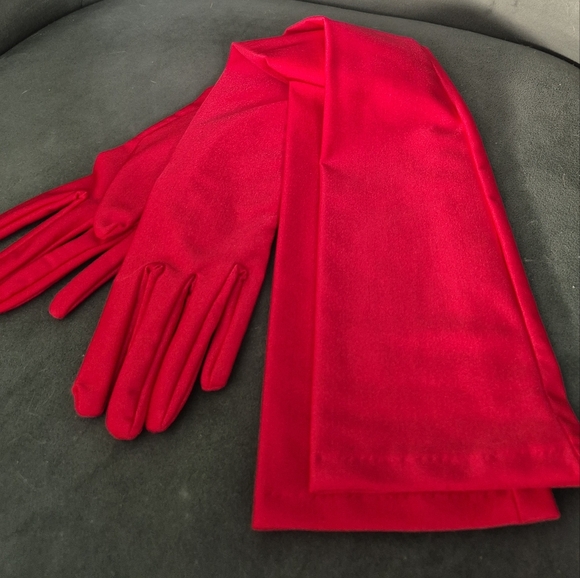 Red Satin Stretchy Women's Hat and Glove Set 23 Inch - Picture 8 of 8